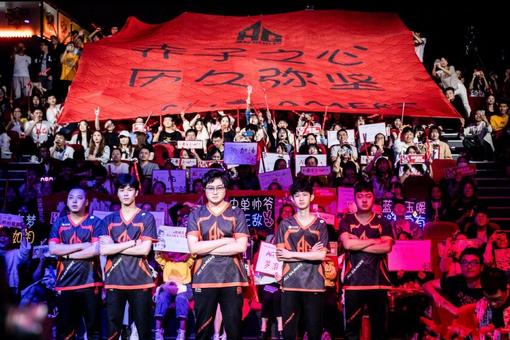 WBG对阵NIP趣味数据：Rookie与Tarzan本赛季MVP次数并列第一