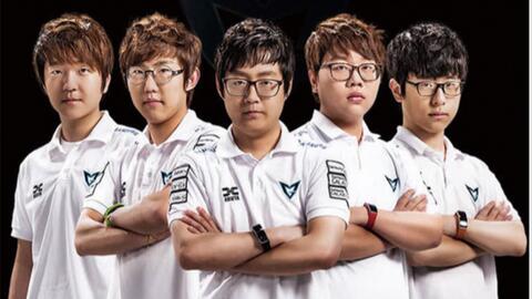 NAVI将面对 Astralis ，FaZe将与 Mouz 在IEM Chengdu 2025小组赛中相遇