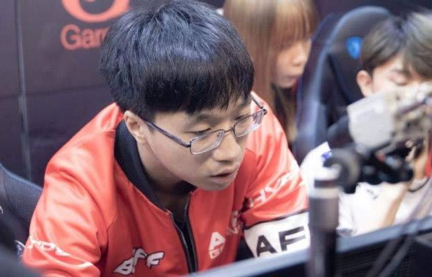 真有全神班啊？涵艺爆料Meiko WBG和iG二选一